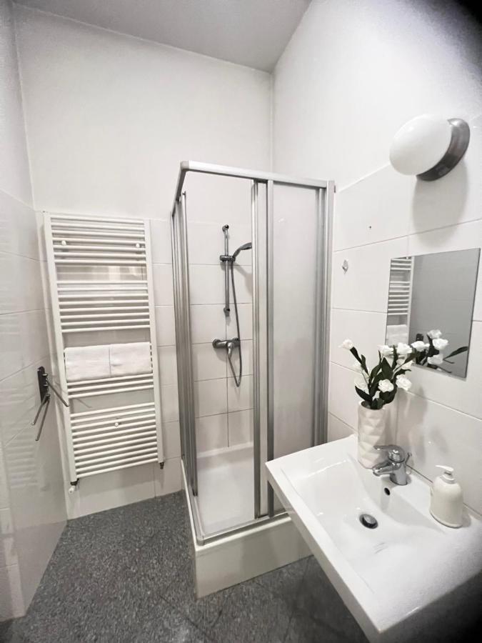 Plener Paradise Viena Exterior foto